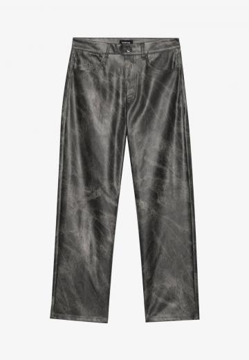 Свободные джинсы