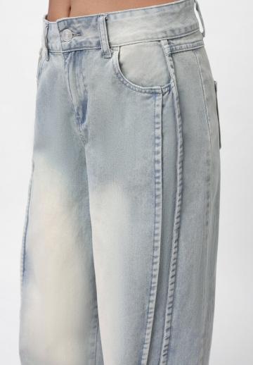 Прямые джинсы