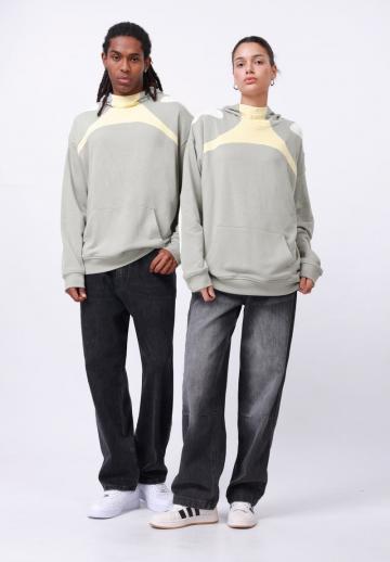 Пуловер с капюшоном