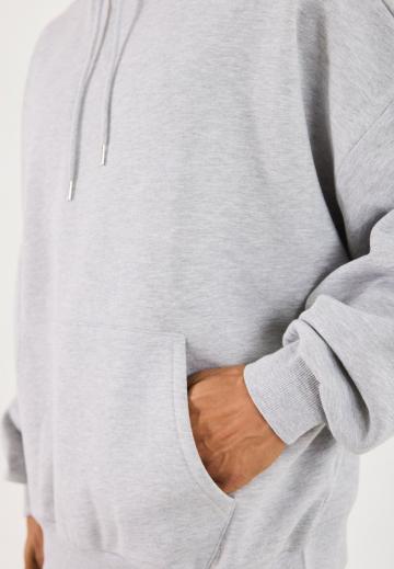 Пуловер с капюшоном