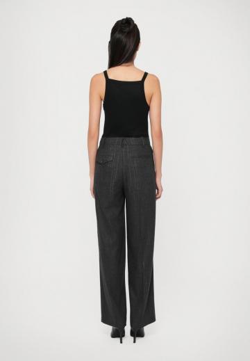 Прямые брюки