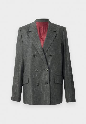 Длинный блейзер