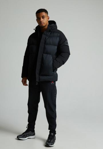 Зимняя куртка