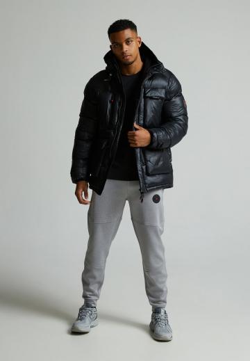 Зимняя куртка