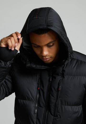 Зимняя куртка