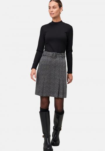 Платье футляр