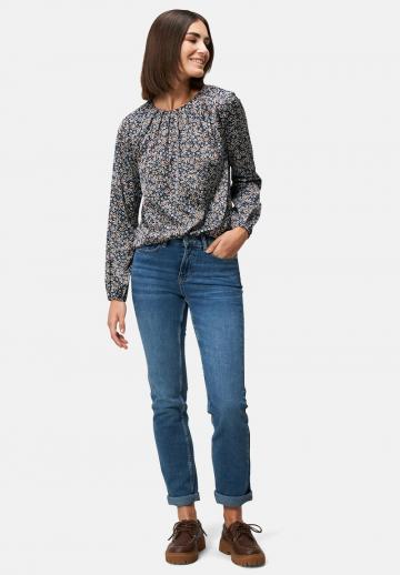 Атласная блузка