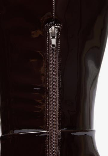 Высокие сапоги