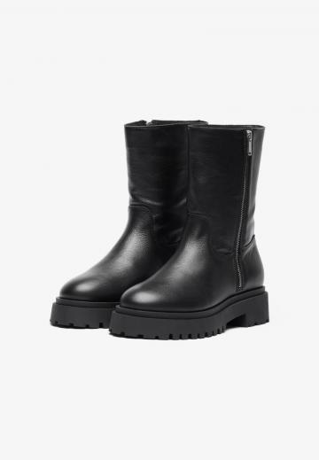 Полусапожки на платформе