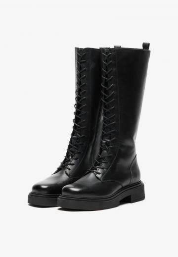 Сапоги на шнуровке