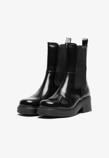 Ботинки челси