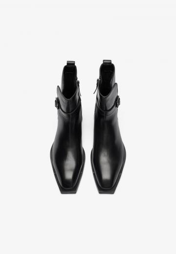 Ковбойские сапоги