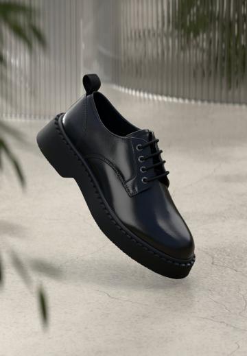 Ботинки на шнуровке