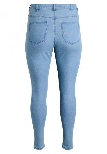 Узкие джинсы