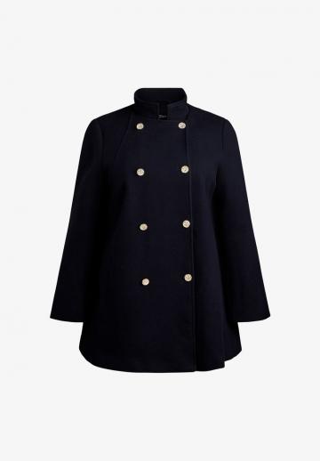 Короткое пальто