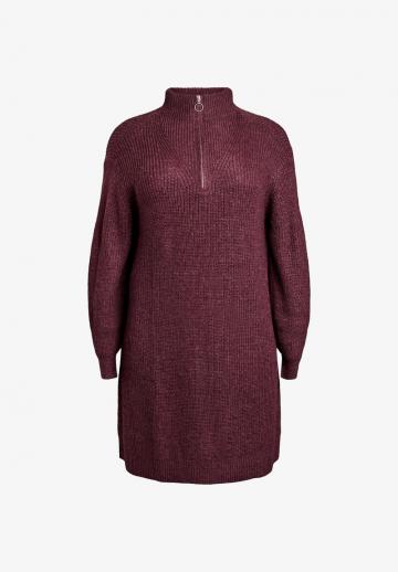 Вязаное платье