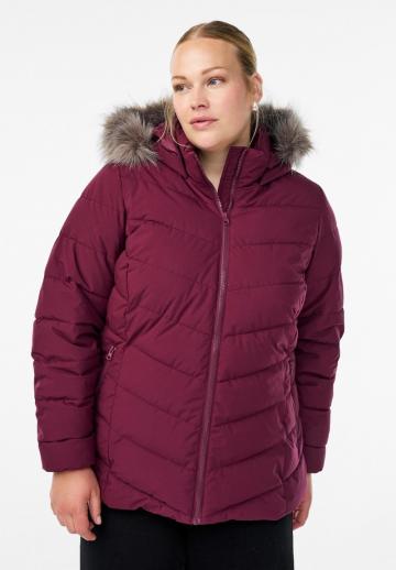 Зимняя куртка