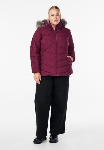 Зимняя куртка