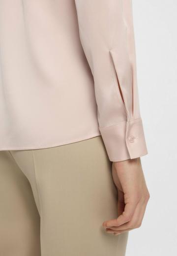 Шелковая блузка