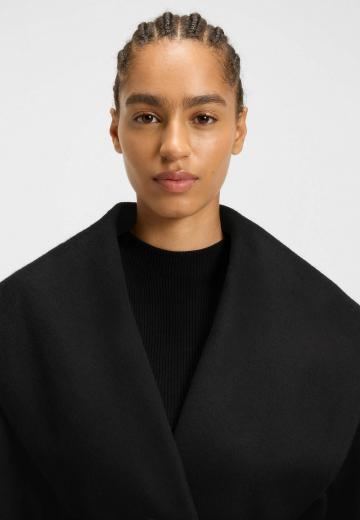 Шерстяное пальто