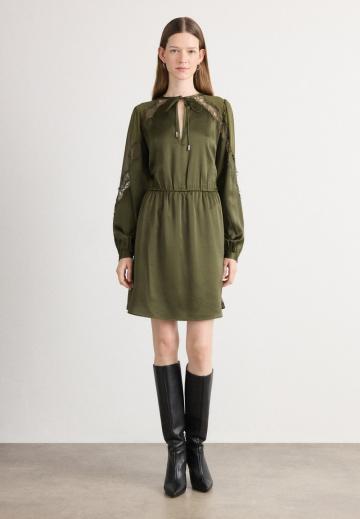 Коктейльное платье