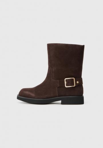 Ковбойские сапожки