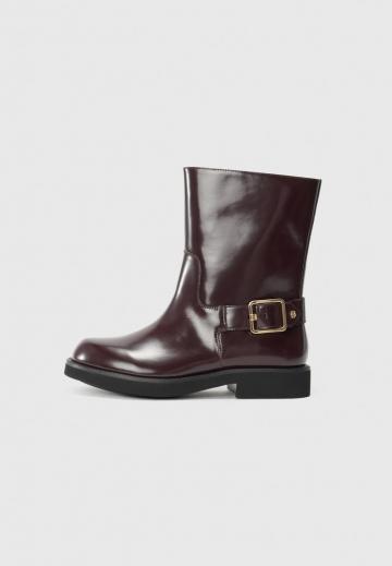 Ковбойские сапожки