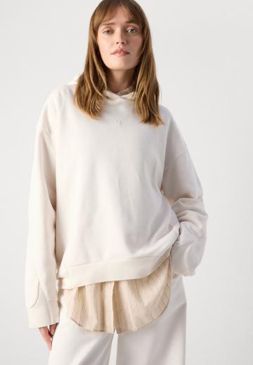 Пуловер с капюшоном