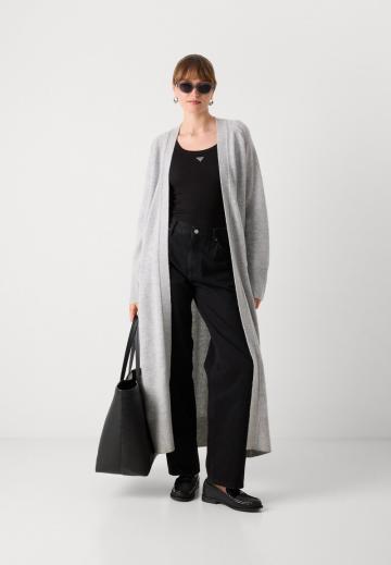 Длинный кардиган