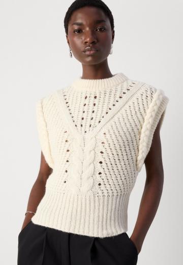 Пуловер без рукавов