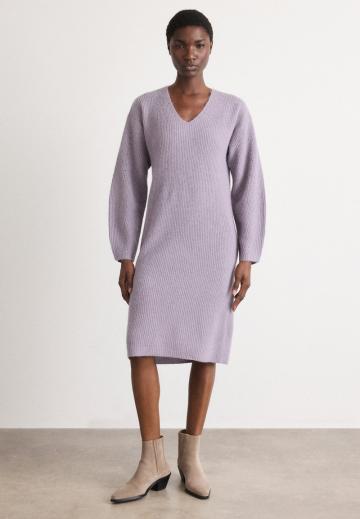 Вязаное платье