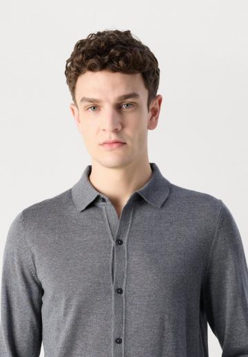 Вязаная кофта