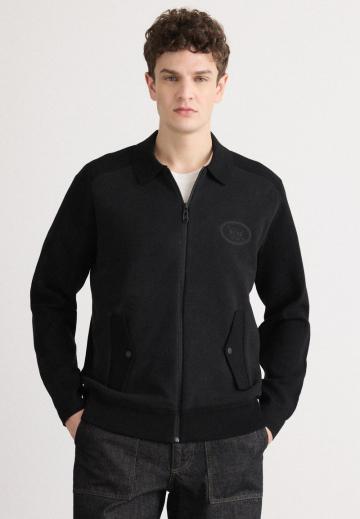 Вязаная кофта