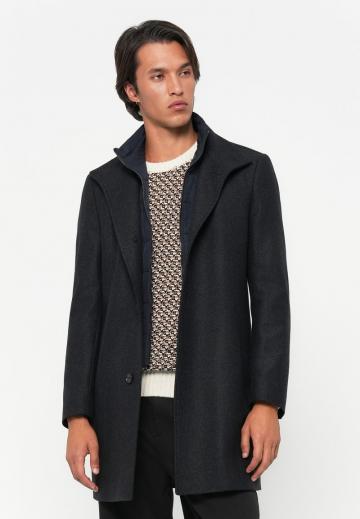 Шерстяное пальто