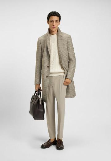 Короткое пальто