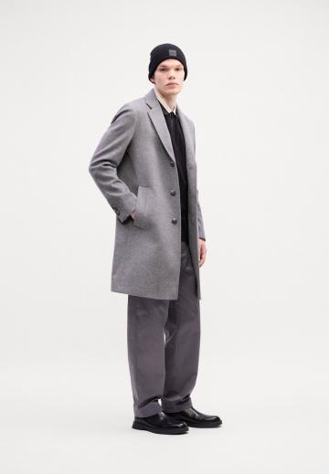 Шерстяное пальто