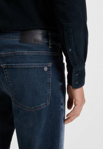 Узкие джинсы