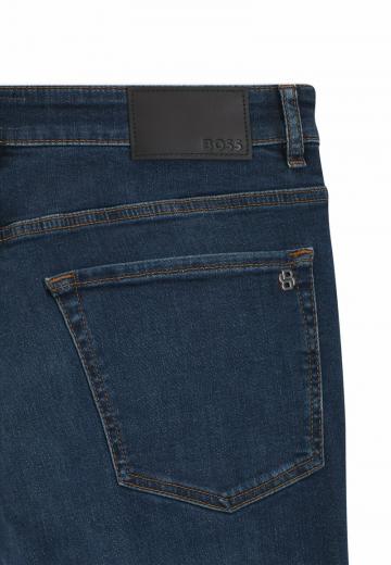 Узкие джинсы