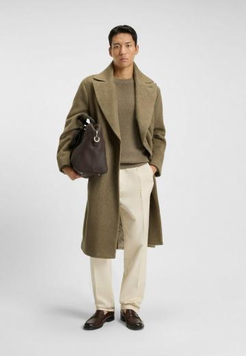 Короткое пальто