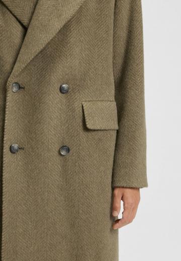 Короткое пальто