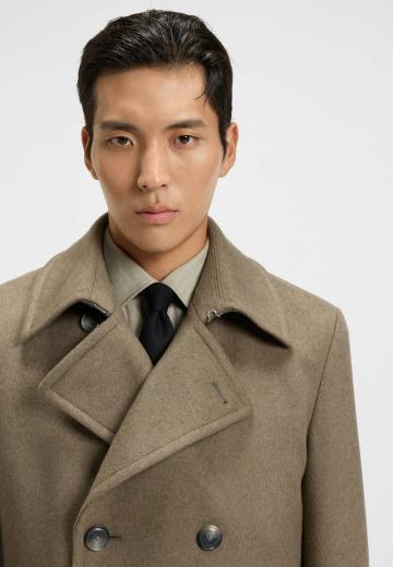 Короткое пальто