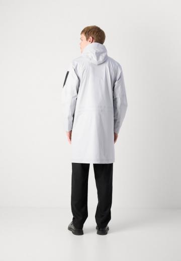 Шерстяное пальто