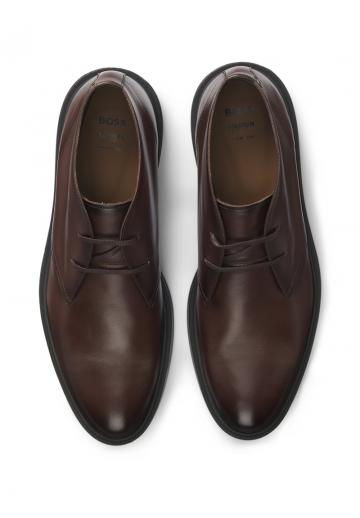 Ботинки на шнуровке