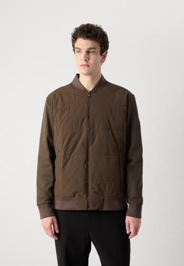 Куртка бомбер