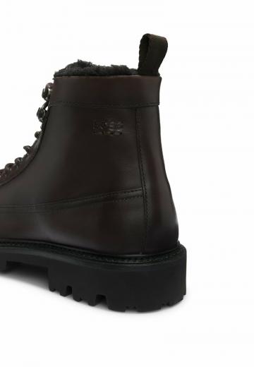 Зимние ботинки