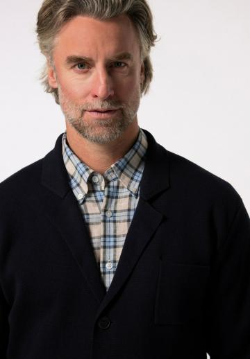 Вязаная кофта