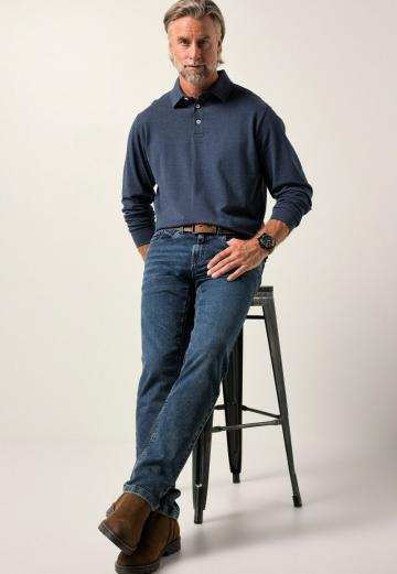 Прямые джинсы