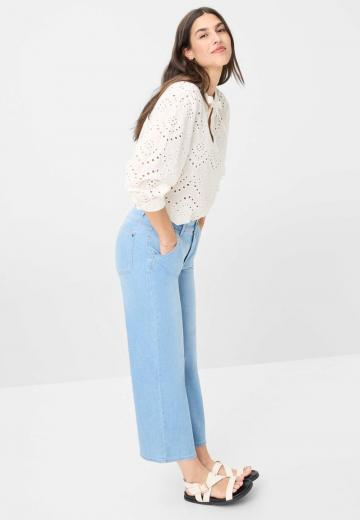 Короткие джинсы