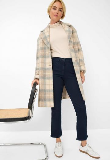 Клешеные брюки