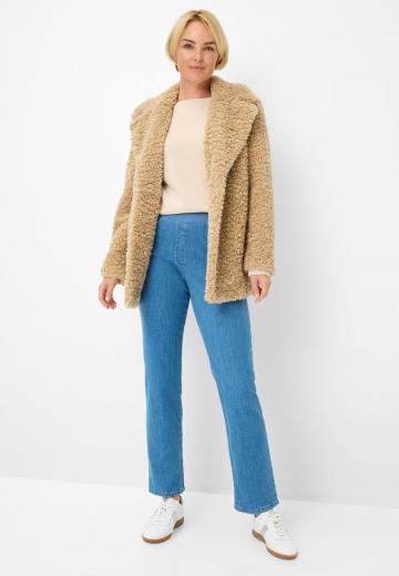 Короткие джинсы